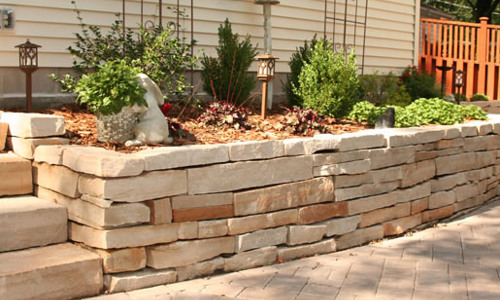 Retaining walls landscape by Lujan & Sons Construction